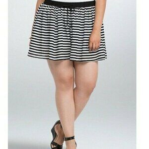 Torrid Striped Chiffon Shorts Plus Size
